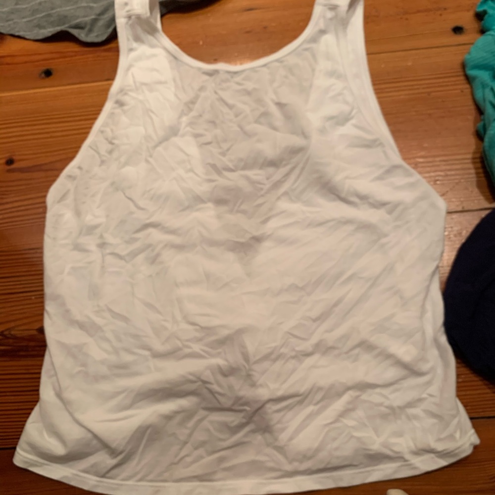 Lululemon top